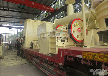 破碎機(jī).jpg
